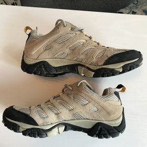Hiking shoes women vibran merrell
